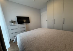 Naujas 2K butas Marijampol?je – gyvenk moderniai||A+ klas?s namas – šiluma ir maži mokes?iai||36 m² komfortas – iškart pasiruoš?s gyventi||Naujos statybos butas – be triukšmo ir r?pes?i?||Erdvus balkonas – idealus poilsiui Marijampol?je||Ekonomiškas butas porai – šildymas be išlaid?||Rami vieta centre – langai ? kiem? ir tyl?||Gyvenk šiuolaikiškai – nuomojamas butas be gyv?n?