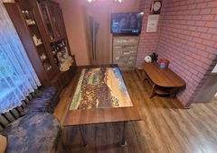 Sodyba su ūkiniu pastatu ir internetu