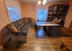 Sodyba su 2,15 ha žemės ir vaismedžiais